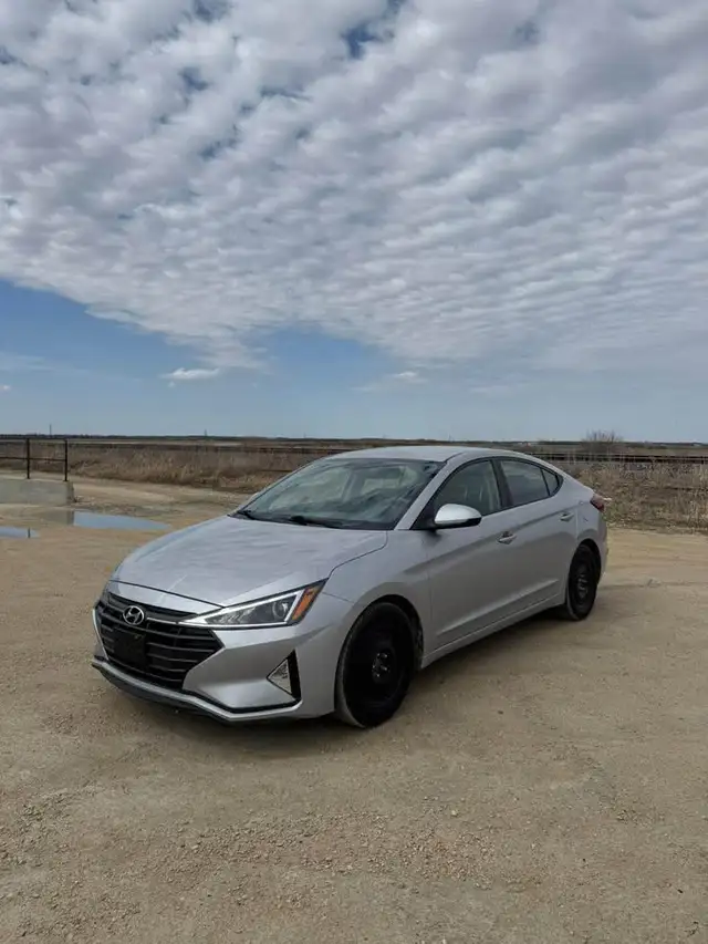 2020 Hyundai Elantra Essential - Photo 9