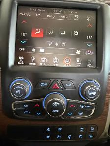 Loaded 2016 Ram Laramie 1500 Crew Cab - Photo 6