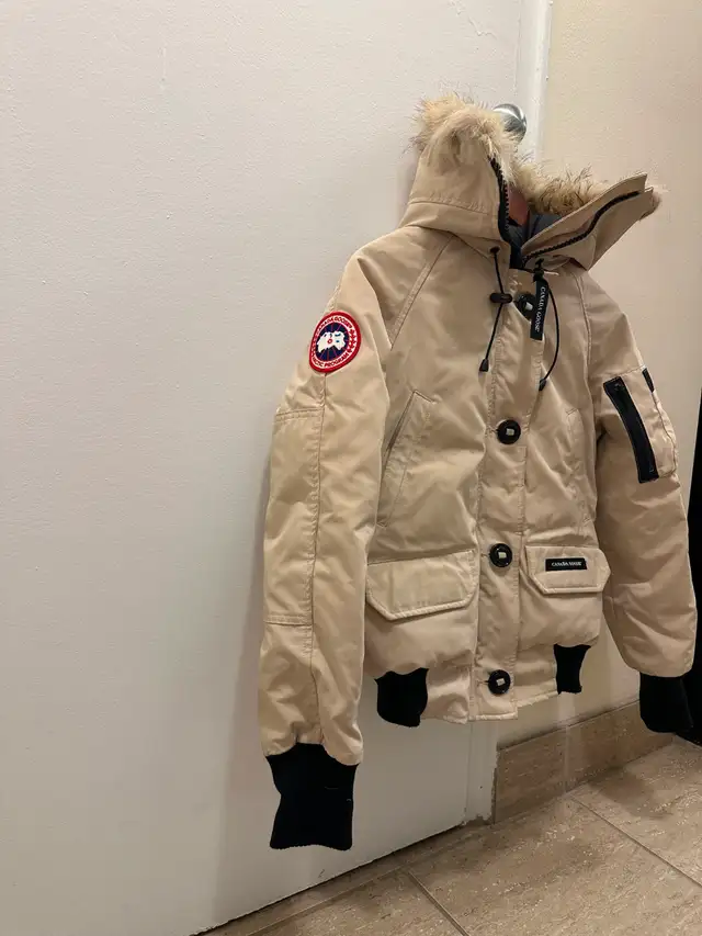 Canada Goose Jacket Woman’s