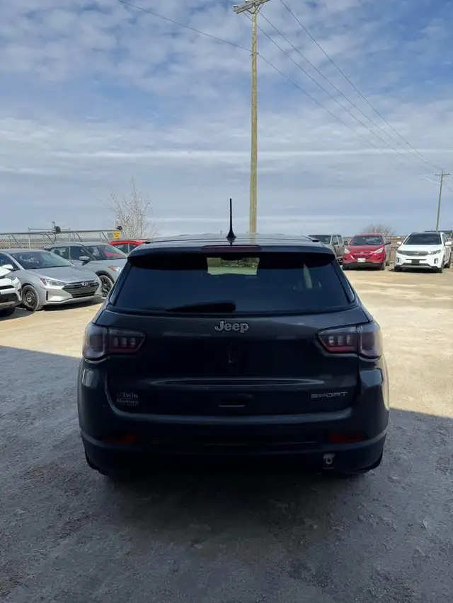 2022 Jeep Compass Sport - Photo 3