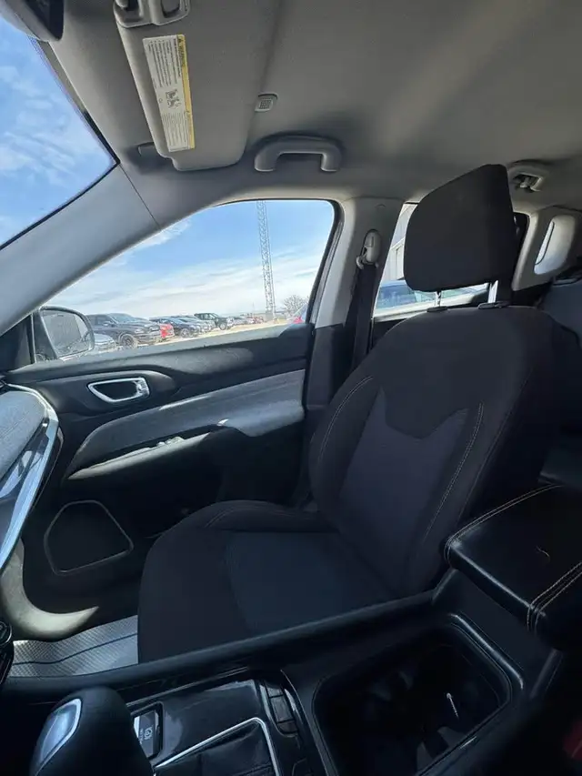2022 Jeep Compass Sport - Photo 13
