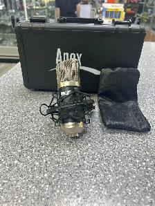 Apex 435B Microphone Kit With Case