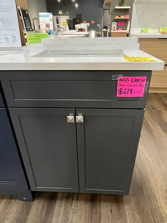 Great Price on 24' Vanity Cabinet & 25" Vanity Countertop - Photo 2
