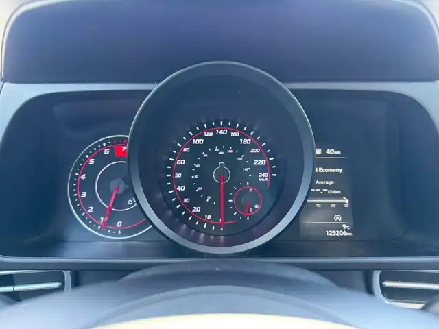 2021 Hyundai Elantra Essential - Photo 9