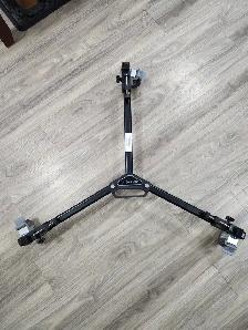 Tripods & dolly - Photo 5