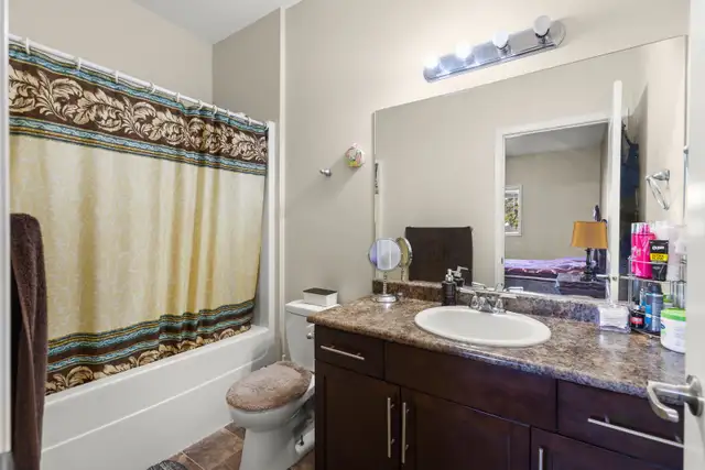 OPEN HOUSE! Rare 6bdrm Gem in West K w/ high income potential! - Photo 7