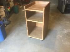 Rolling cabinet