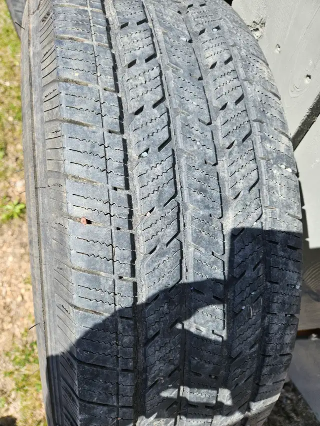 Tire 4 season - Photo 2