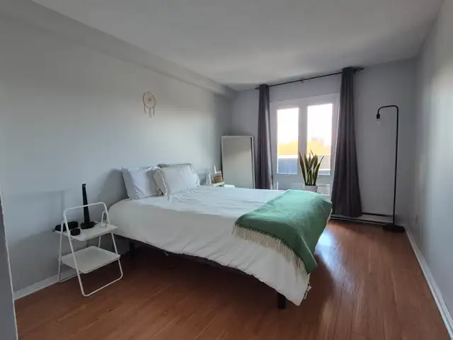 2 bedroom 1 Bath Appartment Available Furnished September 1st - Photo 7