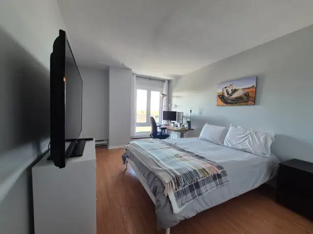 2 bedroom 1 Bath Appartment Available Furnished September 1st - Photo 11