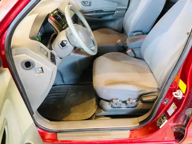 GARANTIE/ HYUNDAI TUCSON GLS ACTIVE ECO/ SIÈGE CHAUFFANT/ BIJOUX - Photo 9