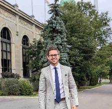 Economics Tutor