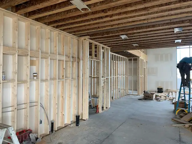 Framers / Formwork Carpenters - Photo 2