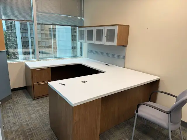 Desks/Global U-Shape stations with a 2 high lateral file $699.99
