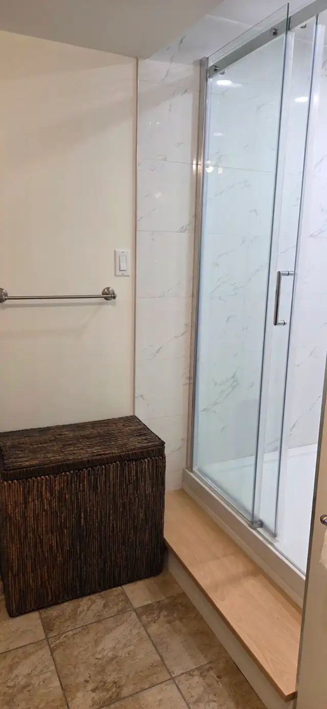 À louer – logement meublée au sous-sol disponible immédiatement - Photo 9