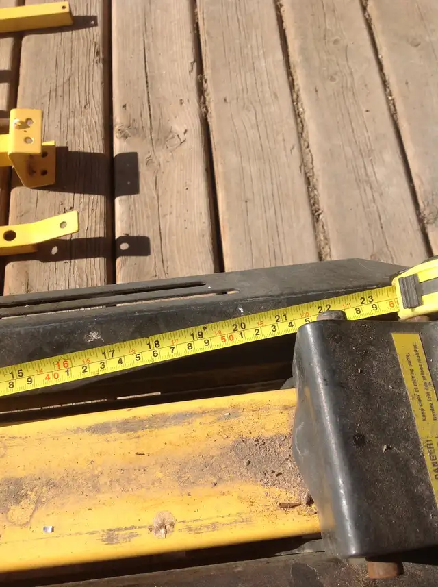 Electric Portable Log Splitter With Stand - Photo 5