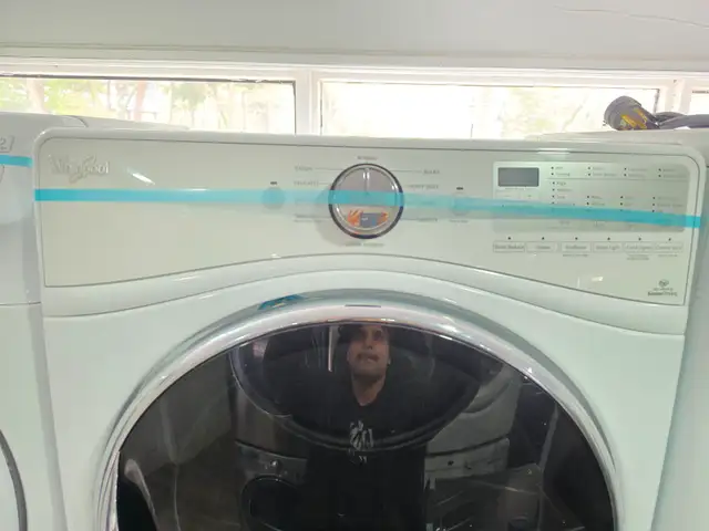 NICE! Whirlpool 27' White Front-Load Stackable Washer & Dryer - Photo 6
