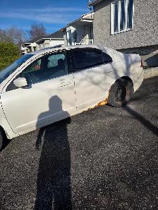 Ford Fusion - Photo 9