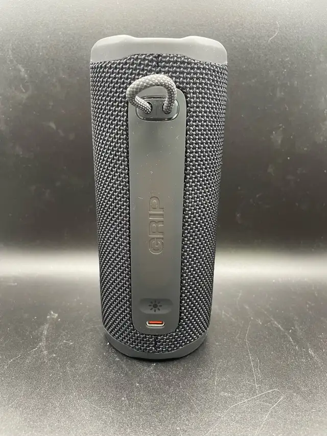 JBL GRIP BLUETOOTH SPEAKER W/BOX - Photo 4