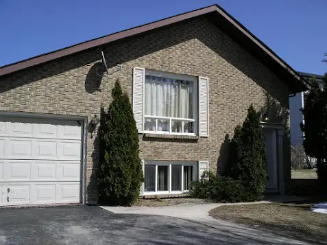 2BDRM/1BA basement with PARKING