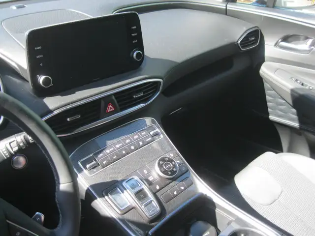 AUCTION - 2022 HYUNDAI SANTA FE SEL -ONLINE- SAT, MAY 30 - 8 AM - Photo 6