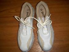 Golf sneakers