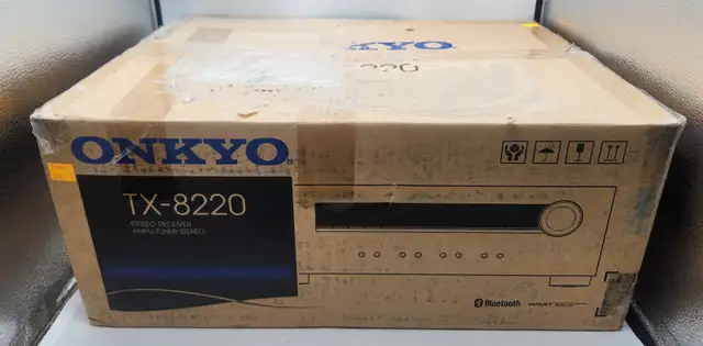 Onkyo Bluetooth Home Stereo / Receiver TX-8220