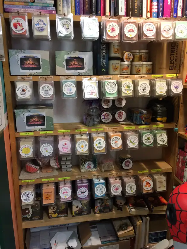 CANDLES SOAPS WAX MELTS AND MORE! - Photo 8