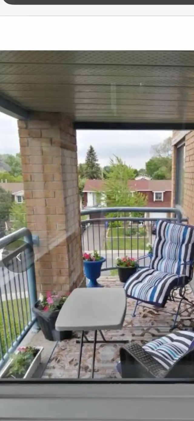 two bedroom condo for rent in the West Island - Photo 2