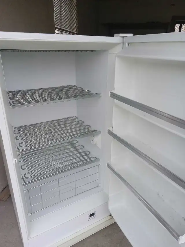 Kenmore Upright Freezer Excellent Condition