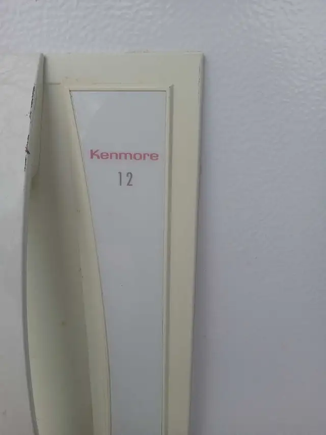 Kenmore Upright Freezer Excellent Condition - Photo 5