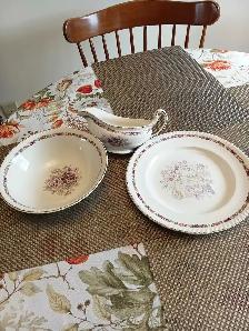 Old English Johnson Brothers Queens bouquet