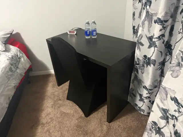 Large Furnished Bedroom for rent. Brampton. $950 - Photo 2