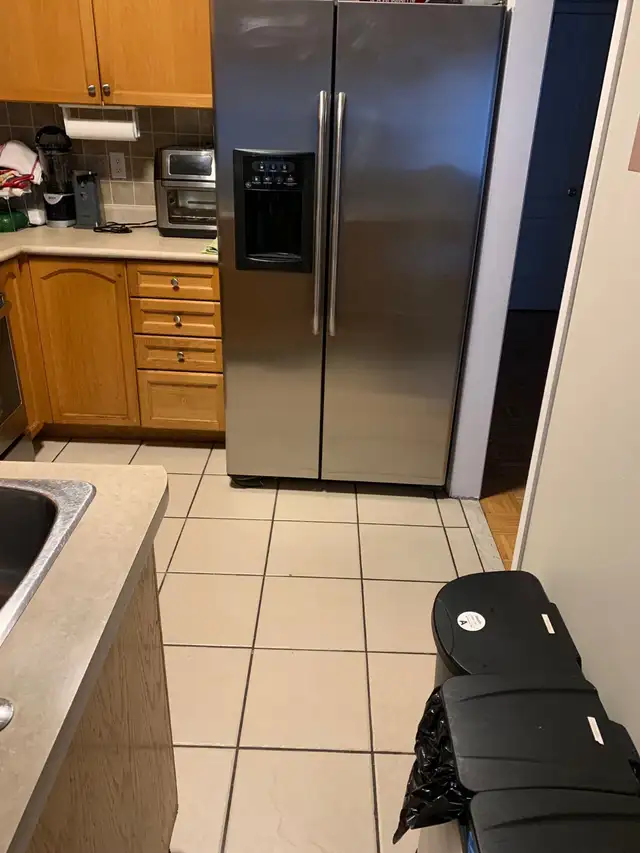 Large Furnished Bedroom for rent. Brampton. $950 - Photo 8