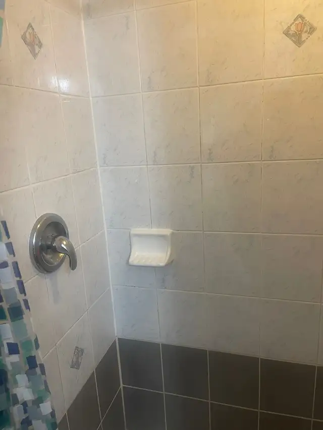 Large Furnished Bedroom for rent. Brampton. $950 - Photo 10