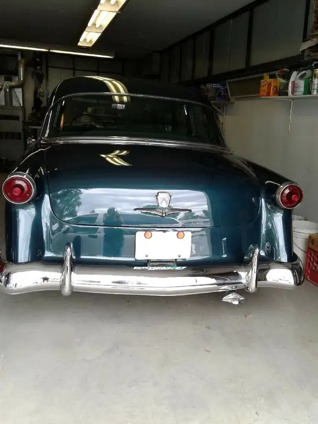 !953 Ford Customline - Photo 3