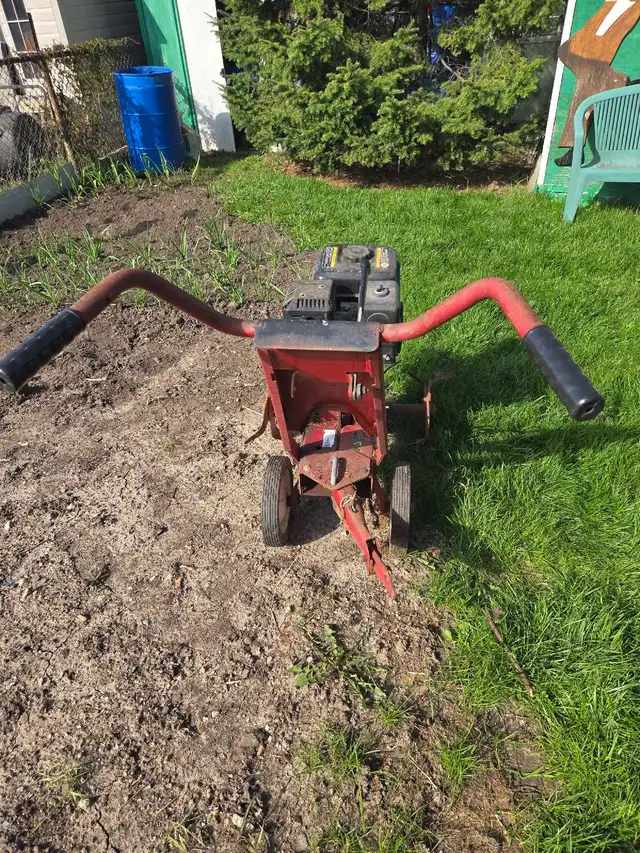 Garden Tilter - Photo 2