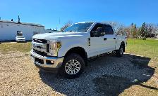 2018 Ford F-250 XLT FX4 CREWCAB 6.2L /ACCIDENT FREE/ - Photo 2