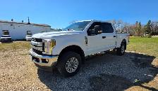 2018 Ford F-250 XLT FX4 CREWCAB 6.2L /ACCIDENT FREE/ - Photo 4