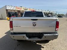 2013 Ram 2500 Crew Cab Outdoorsman 4x4 / ONE OWNER ACCIDENT FREE - Photo 4