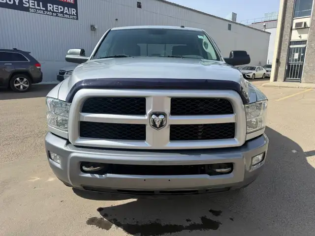 2013 Ram 2500 Crew Cab Outdoorsman 4x4 / ONE OWNER ACCIDENT FREE - Photo 8