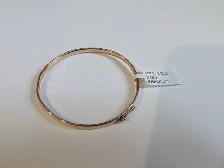 Brand New 10K Yellow Gold Baby Bangle For Sale