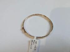 Brand New 10K Yellow Gold Baby Bangle For Sale - Photo 3