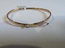 Brand New 10K Yellow Gold Baby Bangle For Sale - Photo 5
