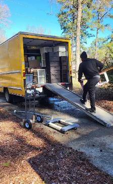 LAST MINUTE MOVERS - #1 IN GTA