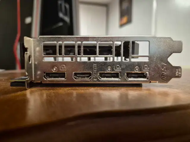 GTX 1660 SUPER - Photo 4