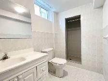 Bright & Spacious Renovated Basement Apartment for Rent – Woodbr - Photo 8