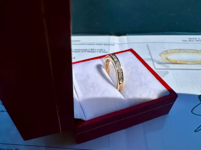 #817 - 14kt Princess & Baguette Custom Diamond Band, Size 6 - Photo 2