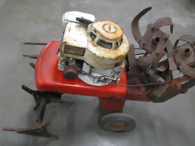 EDMONTON:  Timed Online Weekly Consignment Auction - May 13 @6pm - Photo 7