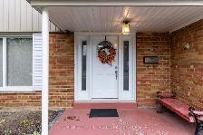 Bright & Spacious Room for Rent – Applewood Heights, Mississauga